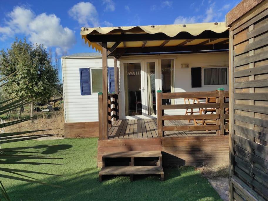 Mobil-Home Dans Un Beau Cadre A 15 Km Des Plages. Lunel  Kültér fotó